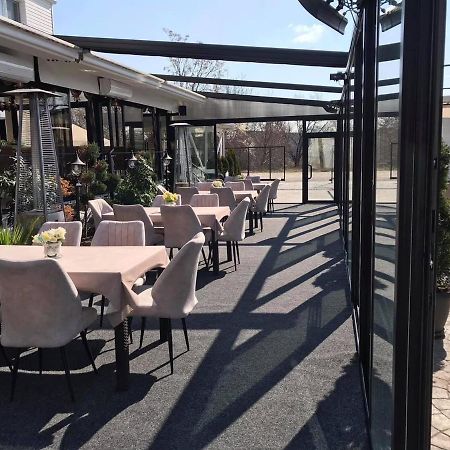 Комплекс Окей Hostel Σούμεν Εξωτερικό φωτογραφία